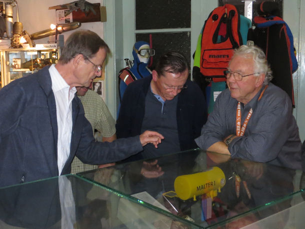 Manfred Brner und Peter Fuchs zu Gast im Sporttauchermuseum Berlin