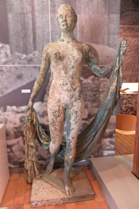Breker-Statue Schreitende
